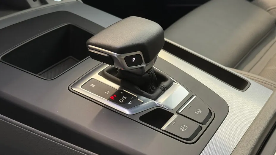 AUDI Q5 Q5 45 TFSI mHEV Quattro S Line S tronic