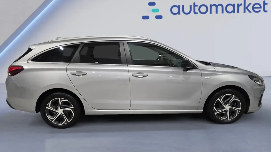 HYUNDAI i30 i30 1.5 T-GDI 48V Smart