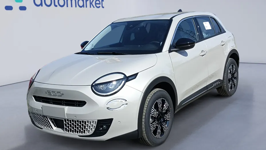 FIAT 600 600 1.2 Turbo Hybrid Pop eDCT Nowy