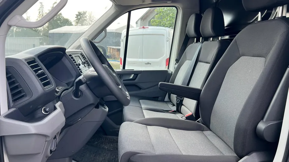 VOLKSWAGEN Crafter Crafter 35 BiTDI Aut.