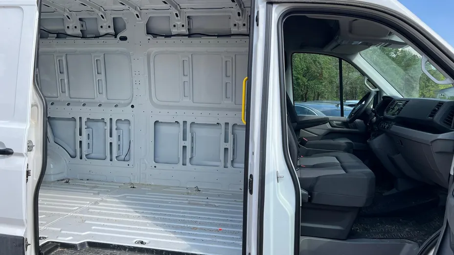 VOLKSWAGEN Crafter Crafter 35 BiTDI Aut.