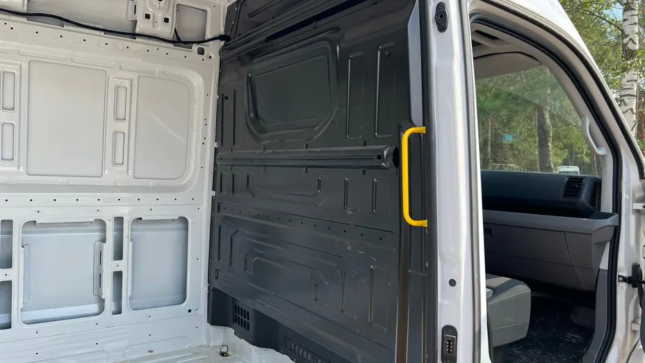 VOLKSWAGEN Crafter Crafter 35 BiTDI Aut.