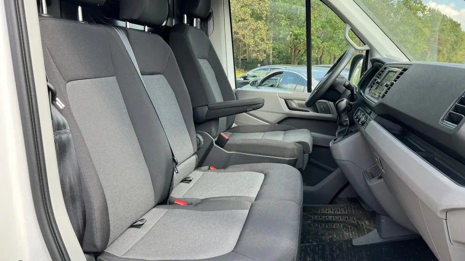 VOLKSWAGEN Crafter Crafter 35 BiTDI Aut.
