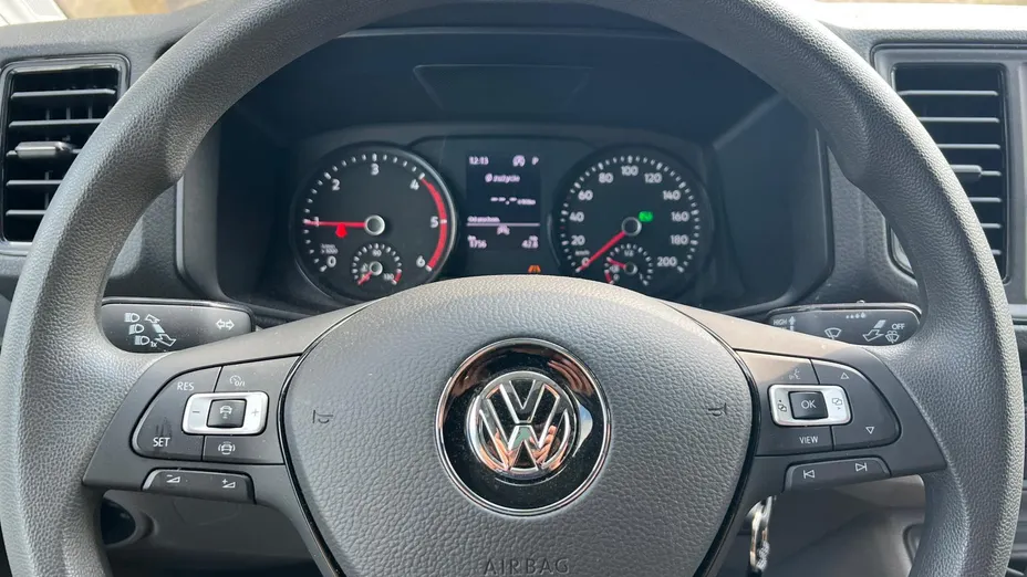 VOLKSWAGEN Crafter Crafter 35 BiTDI Aut.