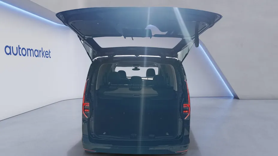 VOLKSWAGEN Caddy osobowy Caddy 1.5 TSI Dark Label Nowy