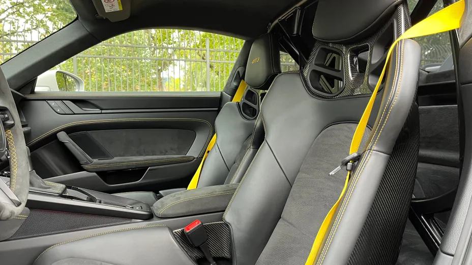 PORSCHE 911 911 GT3