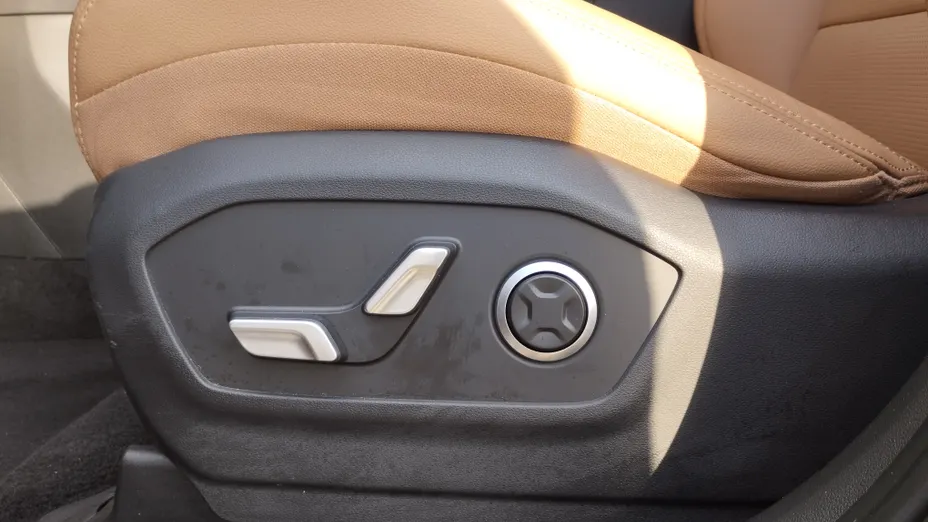 HYUNDAI Santa Fe Santa Fe 1.6 T-GDI HEV Platinum 4WD aut