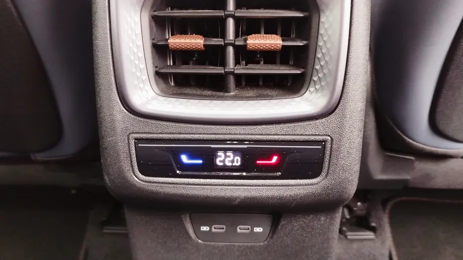 CUPRA Terramar Terramar 1.5 eTSI mHEV DSG