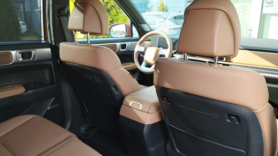 HYUNDAI Santa Fe Santa Fe 1.6 T-GDI HEV Platinum 4WD aut