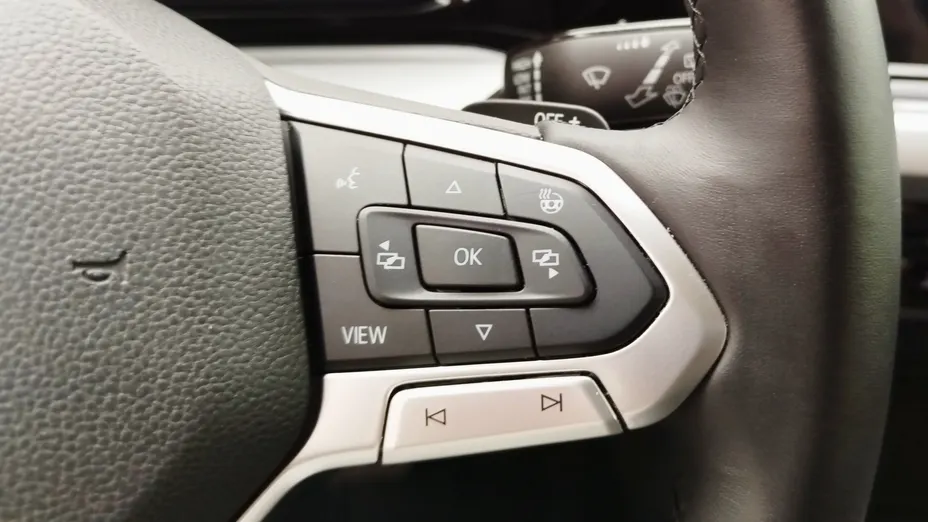 VOLKSWAGEN Golf Golf VIII 2.0 TDI Life