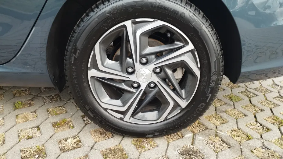 HYUNDAI i30 i30 1.5 T-GDI 48V Smart DCT