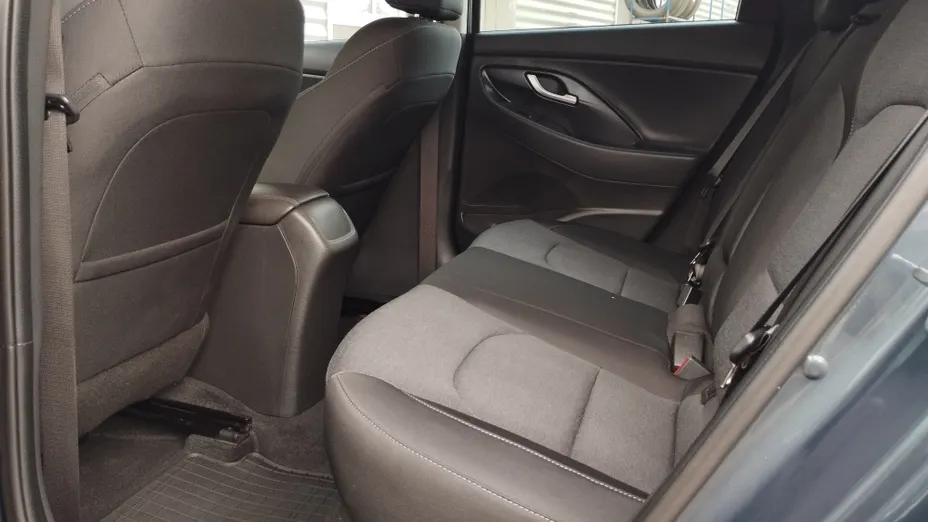 HYUNDAI i30 i30 1.5 T-GDI 48V Smart DCT