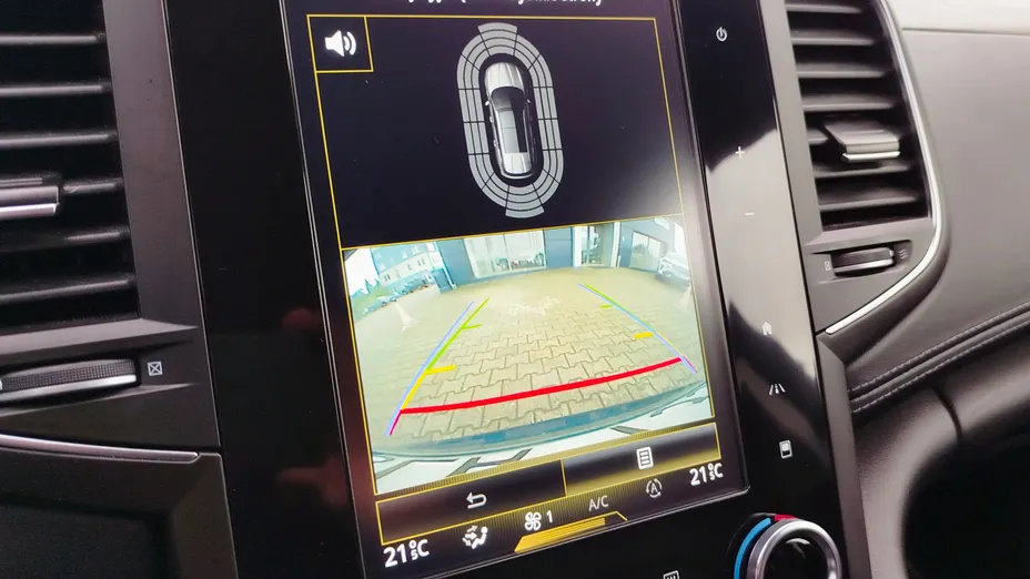 RENAULT Talisman Talisman 1.8 TCe FAP Initiale Paris EDC