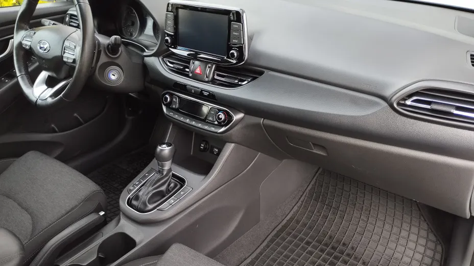 HYUNDAI i30 i30 1.5 T-GDI 48V Smart DCT