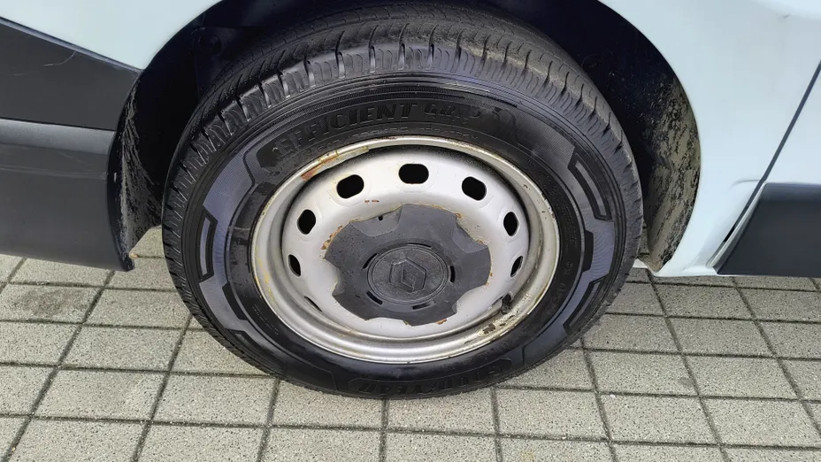 RENAULT Trafic Trafic 2.0 dCi L1H1 Business