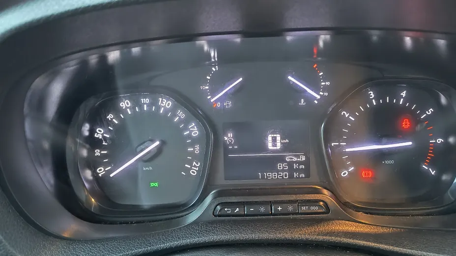 PEUGEOT Expert Expert 2.0 BlueHDi Long 3,1t Premium