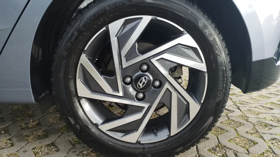 HYUNDAI i20 i20 1.0 T-GDi Modern DCT