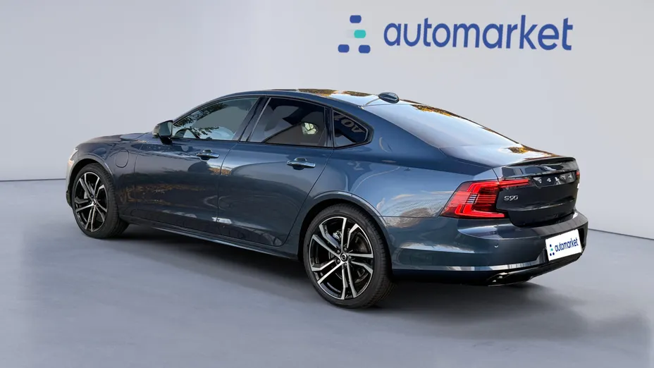 VOLVO S90 S90 T8 AWD Plug-In Hybrid Plus Dark aut