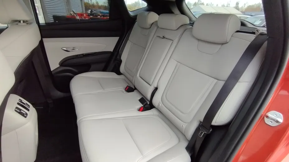 HYUNDAI Tucson Tucson 1.6 T-GDi HEV Platinum 2WD aut