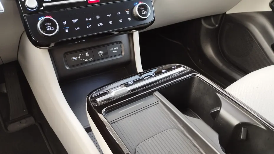 HYUNDAI Tucson Tucson 1.6 T-GDi HEV Platinum 2WD aut