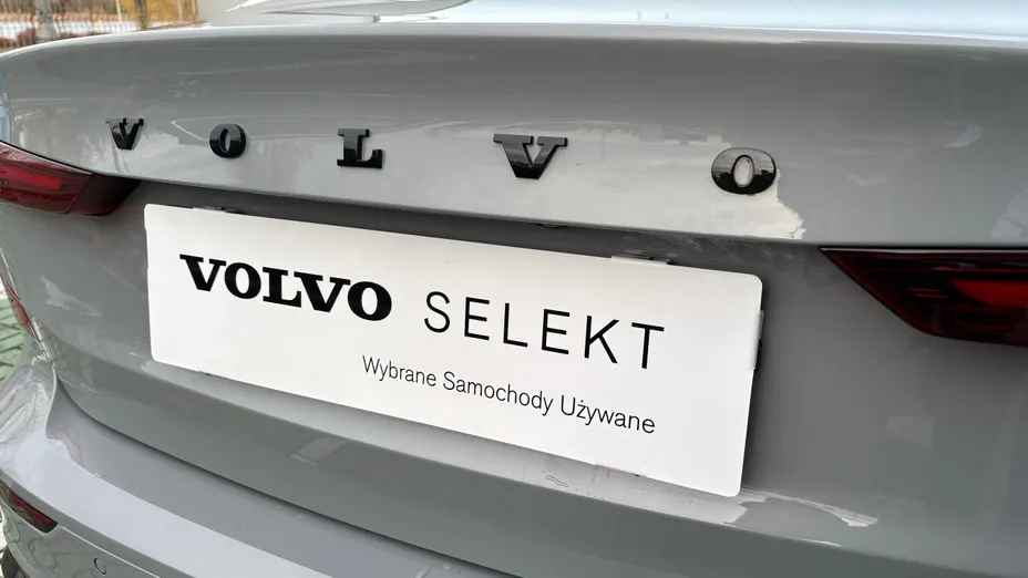 VOLVO S60 S60 B5 B AWD Ultimate Dark aut