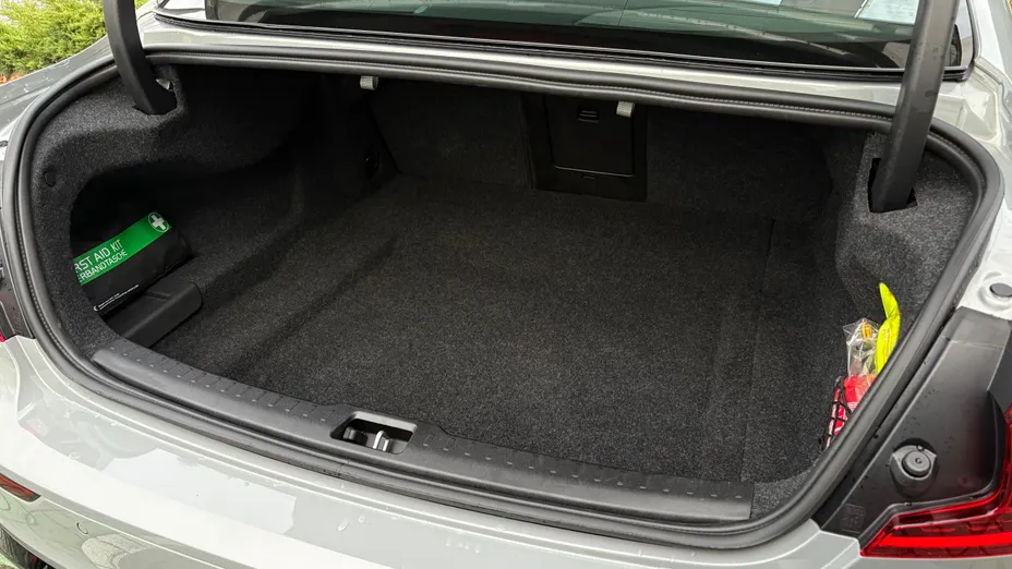 VOLVO S60 S60 B5 B AWD Ultimate Dark aut