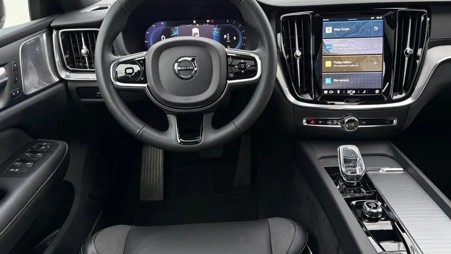 VOLVO S60 S60 B5 B AWD Ultimate Dark aut