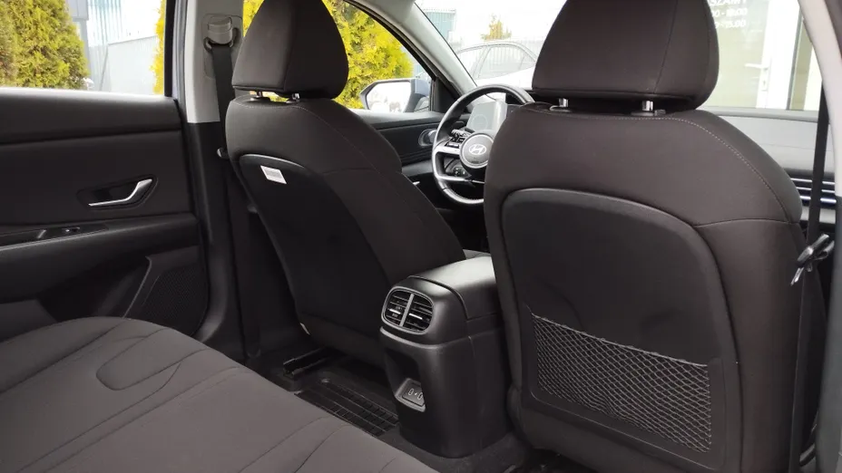 HYUNDAI Elantra Elantra 1.6 Smart CVT