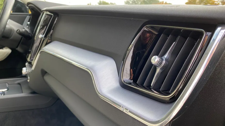 VOLVO XC60 XC60 B5 B AWD Momentum Pro aut