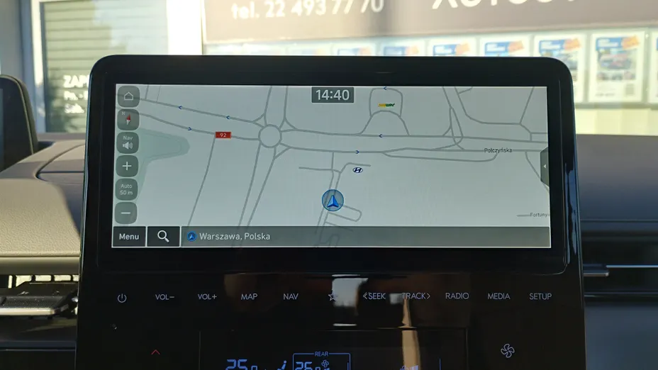 HYUNDAI Staria Staria 1.6 T-GDI HEV Luxury aut