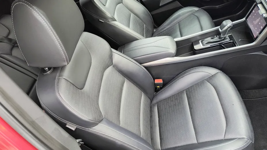 KGM / SSANGYONG Torres Torres 1.5 T-GDI Wild 4WD aut