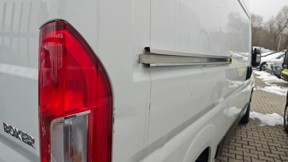 PEUGEOT Boxer Boxer 333 BlueHDi L2H2 Pro