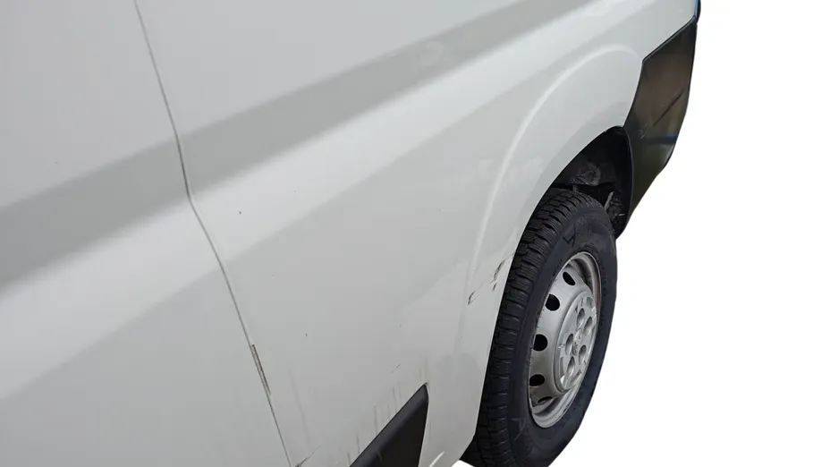 PEUGEOT Boxer Boxer 333 BlueHDi L2H2 Pro