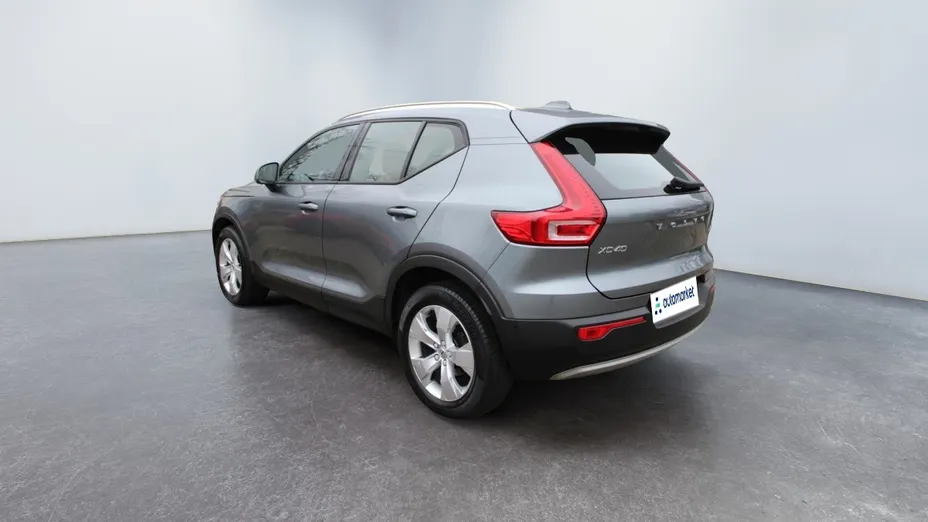 VOLVO XC40 XC40 D3 Momentum aut