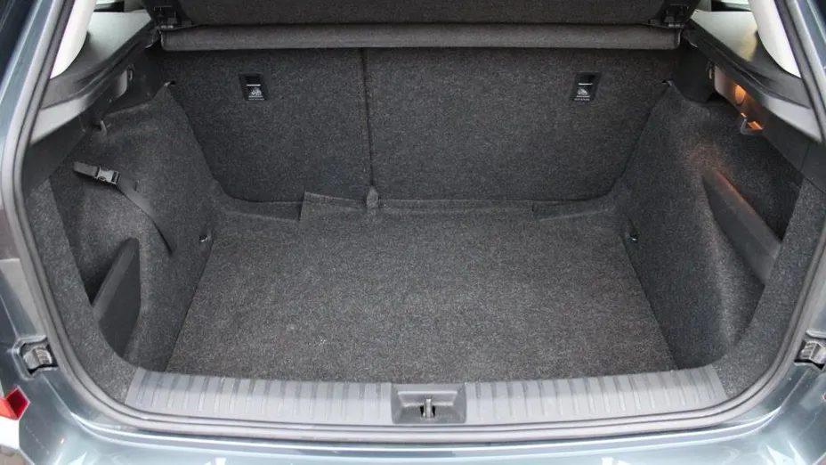 SKODA Kamiq Kamiq 1.0 TSI Active