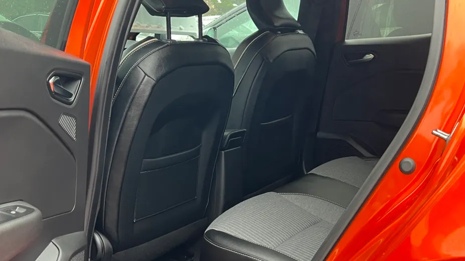 RENAULT Clio Clio 1.0 TCe Techno