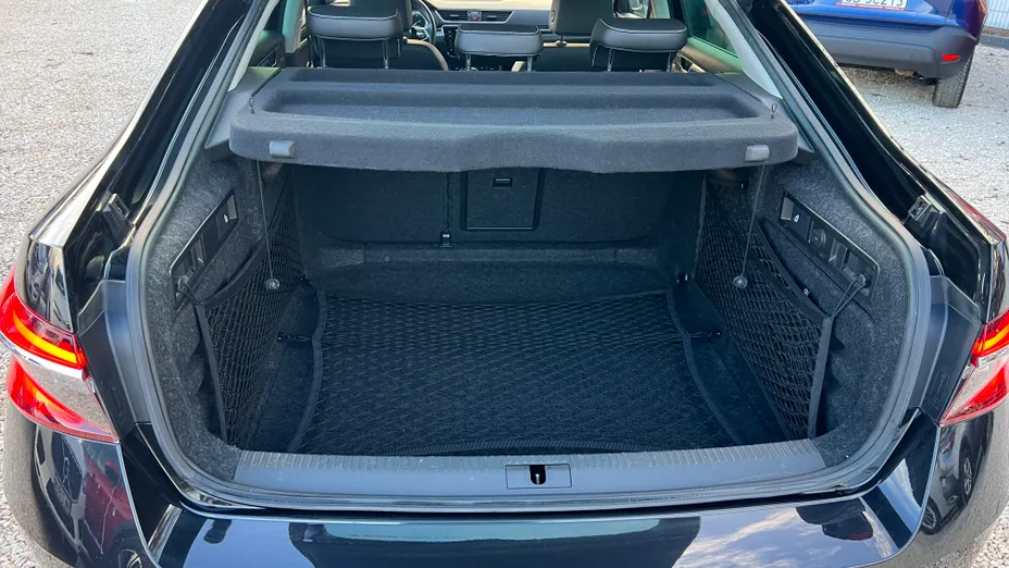 SKODA Superb Superb 2.0 TSI L&K DSG