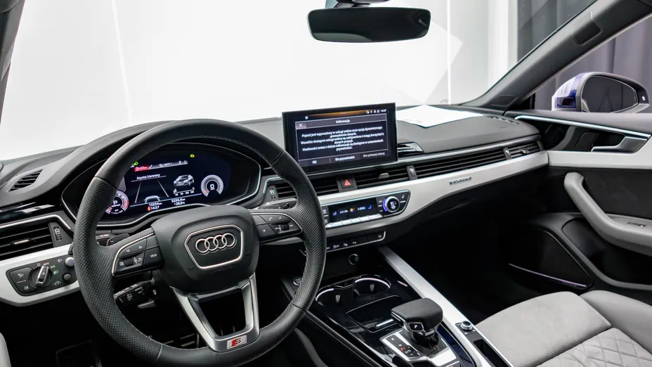 AUDI A5 A5 45 TFSI mHEV Quattro S Line S tronic
