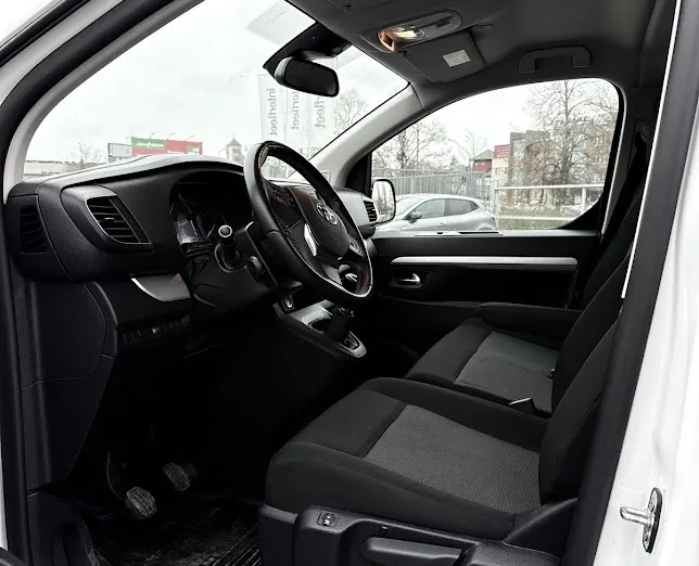 TOYOTA Proace Verso Proace Verso 2.0 D4-D Compact Business