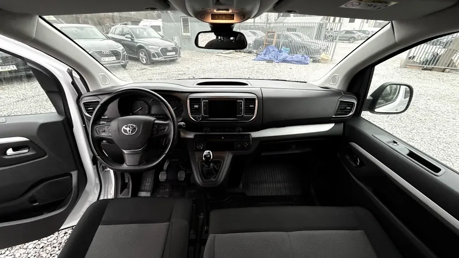 TOYOTA Proace Verso Proace Verso 2.0 D4-D Compact Business