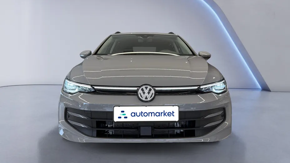 VOLKSWAGEN Golf Golf VIII 1.5 eTSI mHEV Life Plus DSG