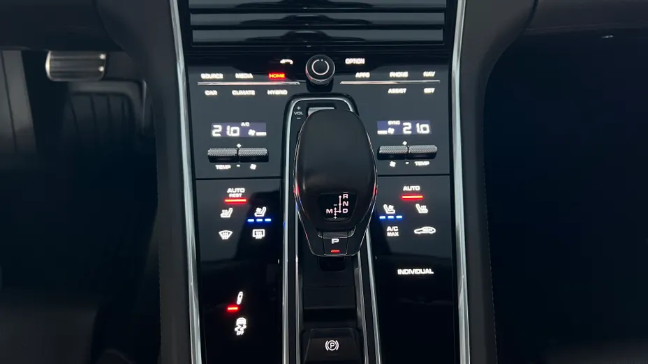 PORSCHE Panamera Panamera 4 e-Hybrid Executive