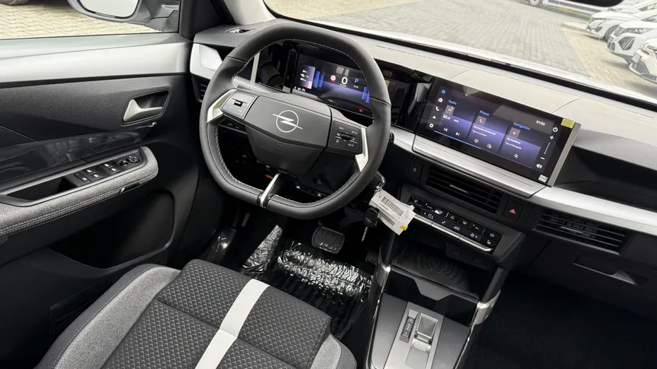 OPEL Frontera Frontera 44kWh GS Nowy