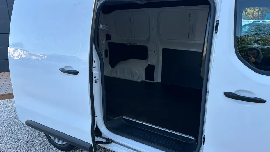 TOYOTA Proace Proace 2.0 D-4D Medium 3,1t Active