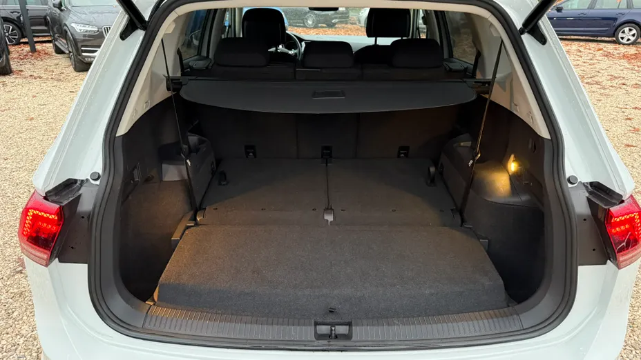 VOLKSWAGEN Tiguan Tiguan Allspace 2.0 TDI 4Mot. SCR Comfortline 7os.