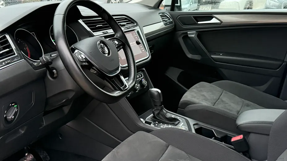 VOLKSWAGEN Tiguan Tiguan Allspace 2.0 TDI 4Mot. SCR Comfortline 7os.