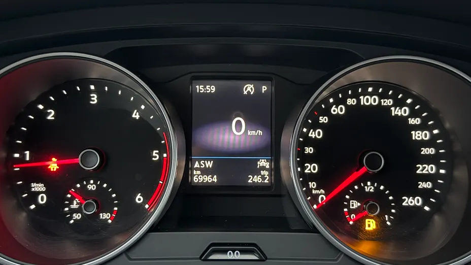 VOLKSWAGEN Tiguan Tiguan Allspace 2.0 TDI 4Mot. SCR Comfortline 7os.