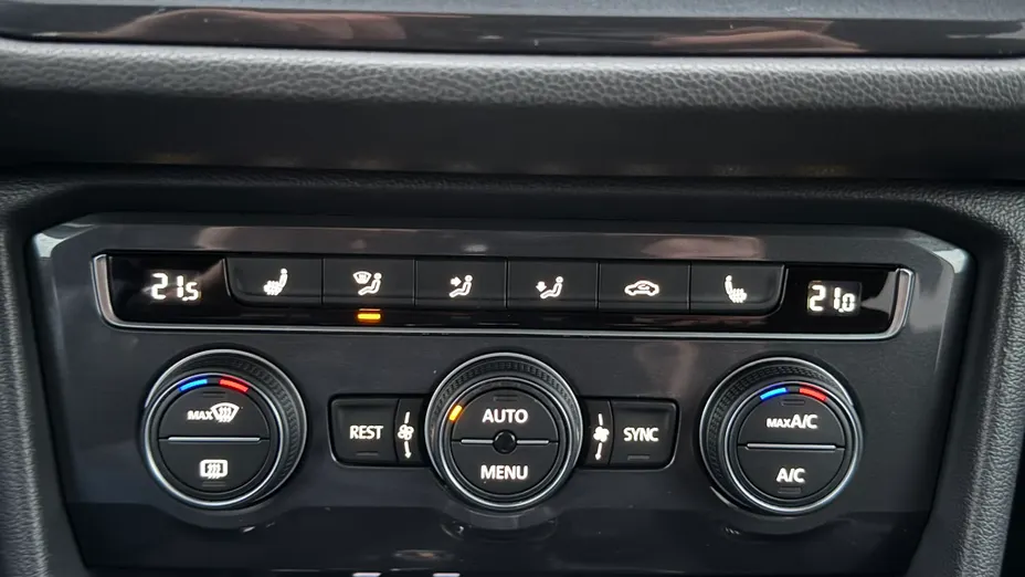 VOLKSWAGEN Tiguan Tiguan Allspace 2.0 TDI 4Mot. SCR Comfortline 7os.