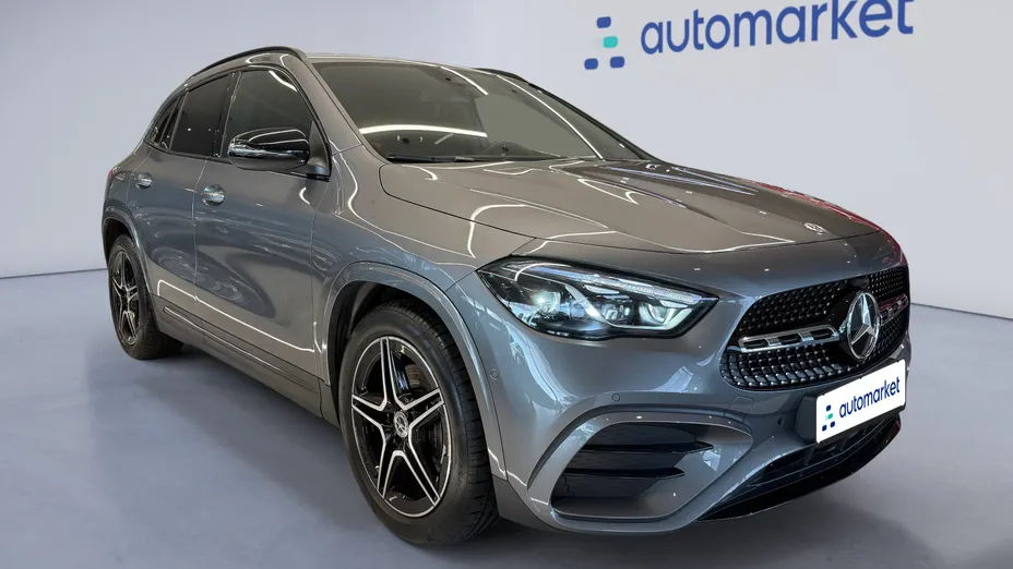 MERCEDES-BENZ GLA GLA 200 AMG Line
