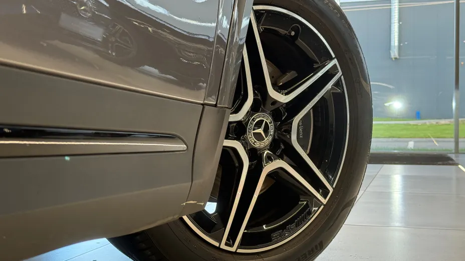 MERCEDES-BENZ GLA GLA 200 AMG Line